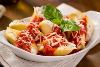 Thumbnail for Perfect San Giorgio Stuffed Shells Recipe